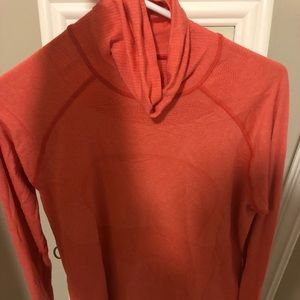 long sleeve workout top